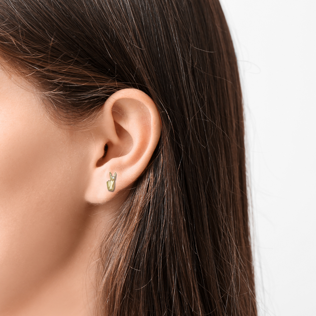 Handpeace stud earrings - sterling silver 925