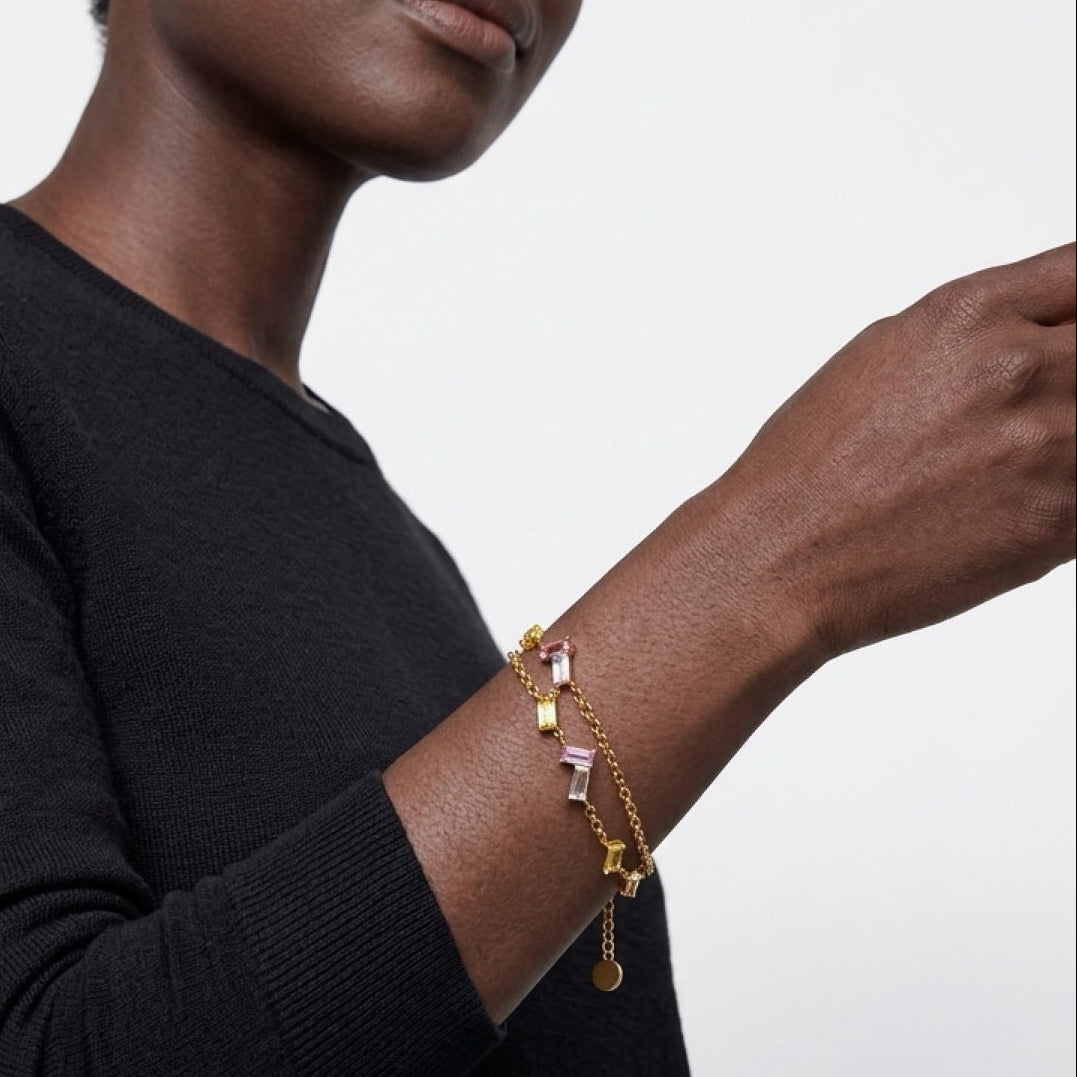 Pulsera Sprinkling de latón dorado para regalar