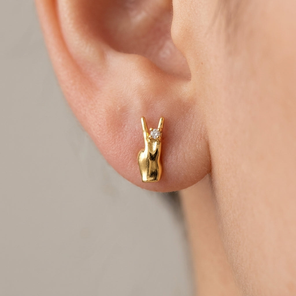 Handpeace stud earrings - sterling silver 925